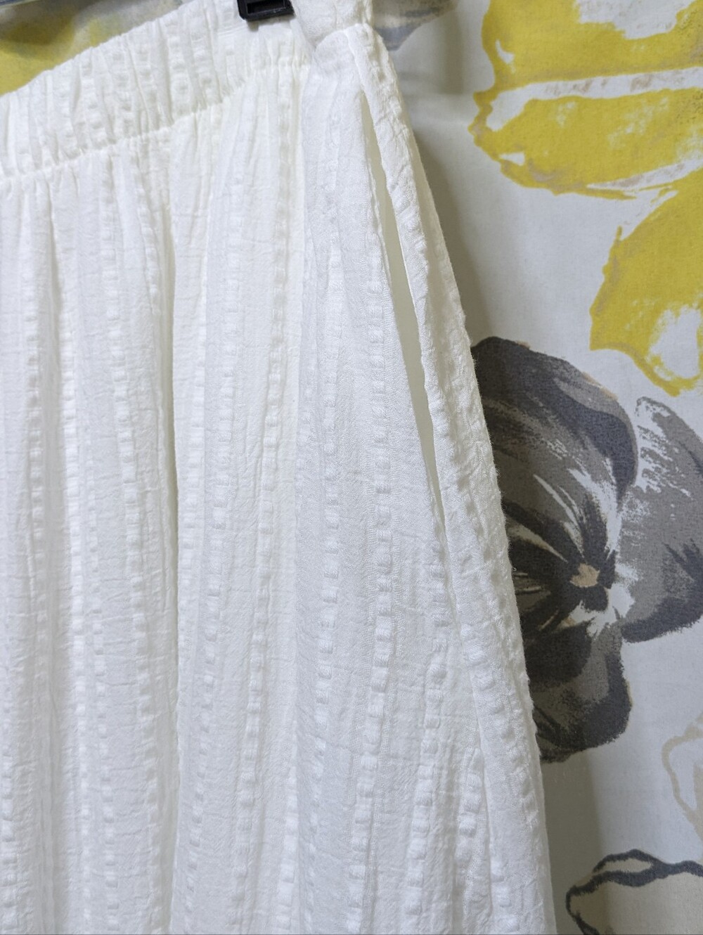 Evereve Shadow Stripe Maxi Skirt - Picture 4 of 6